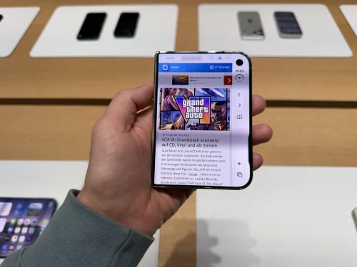 Iphone Duo Praesentation Hand 2500